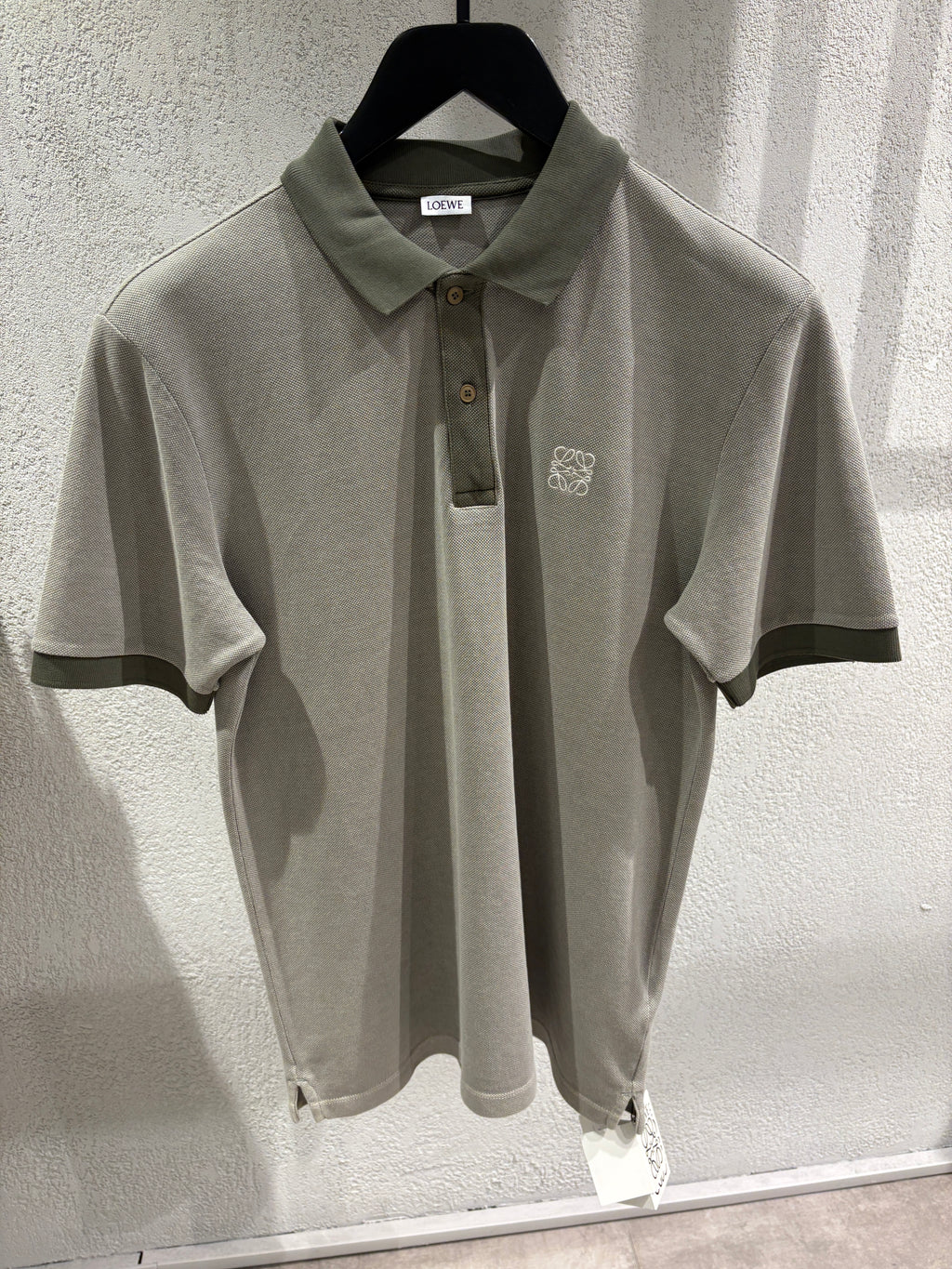 Loe Premium Anagram Polo